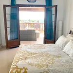 فيلة Luxury 4-bedroom With Heated Pool + Sea View *