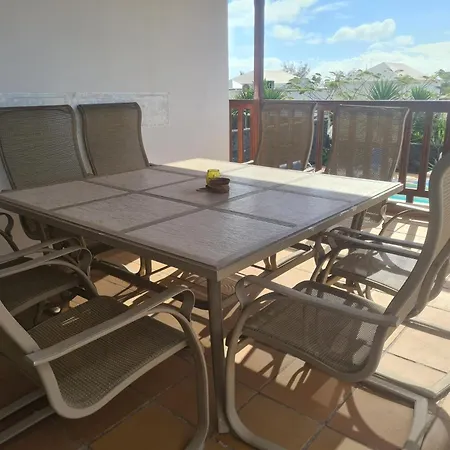 Villa Luxury 4-bedroom With Heated Pool + Sea View *