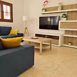 Luxury 4-bedroom With Heated Pool + Sea View * Playa Blanca (Lanzarote)