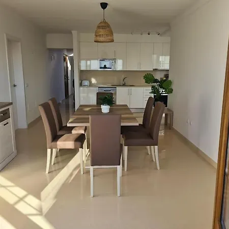 ヴィラ Luxury 4-bedroom With Heated Pool + Sea View プラヤ・ブランカ