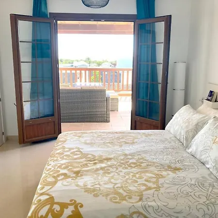Βίλα Luxury 4-bedroom With Heated Pool + Sea View *