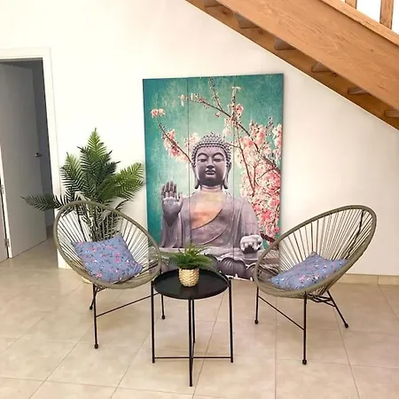 Luxury 4-bedroom With Heated Pool + Sea View Βίλα