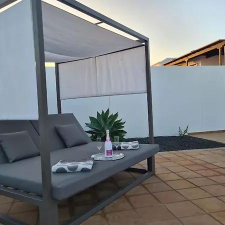 빌라 Luxury 4-bedroom With Heated Pool + Sea View 플라야블랑카